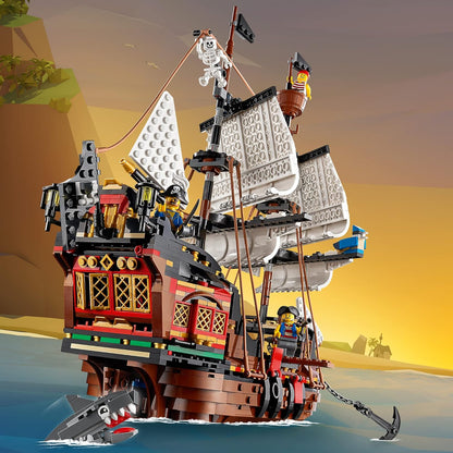 LEGO Creator - 3-in-1 Piratenschiff (31109)